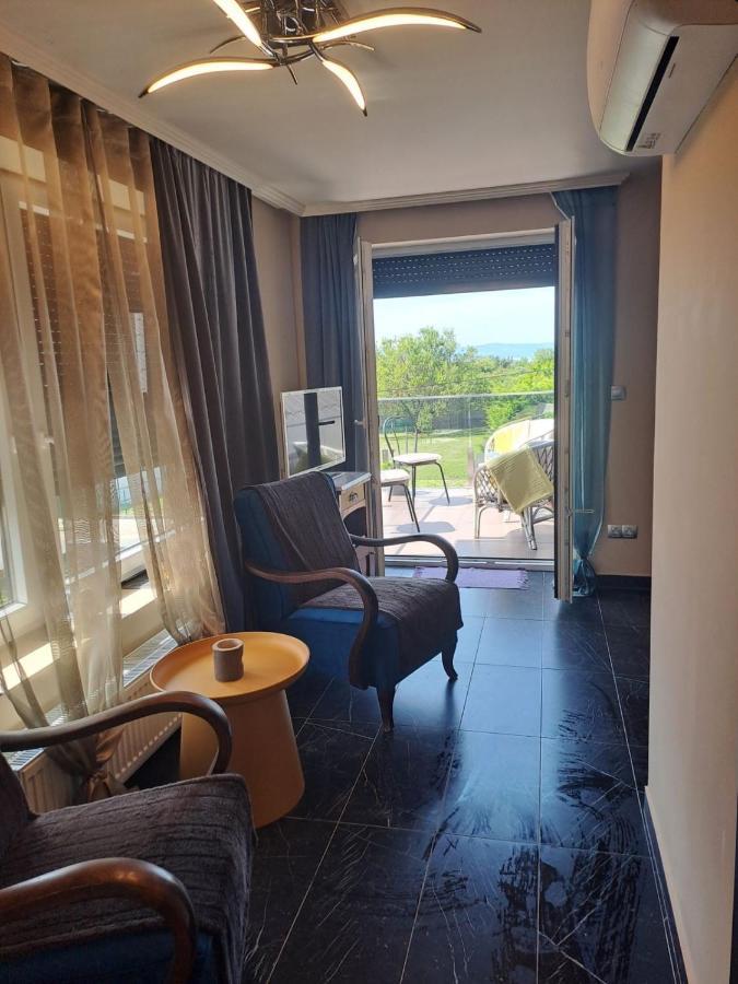 Annarosa Apartman Балатонсарсо Экстерьер фото
